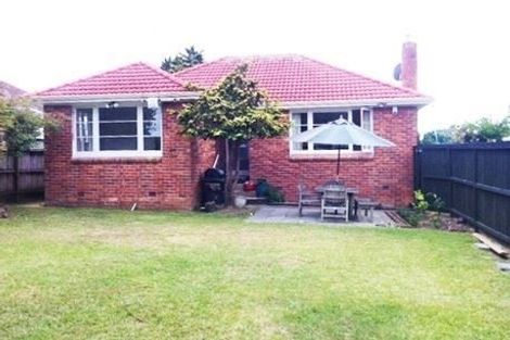 Photo of property in 1/16 Akehurst Avenue, New Lynn, Auckland, 0600