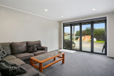 Photo of property in 2 Knox Place, Leamington, Cambridge, 3432