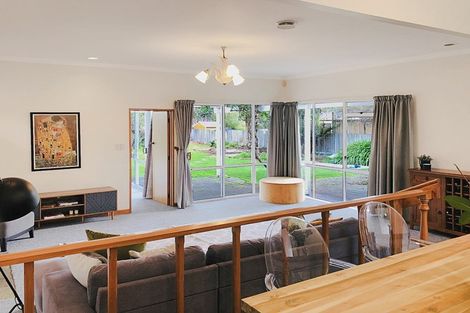 Photo of property in 33 Brassey Road, Saint Johns Hill, Whanganui, 4500