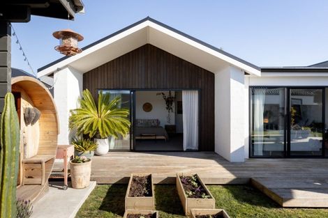 Photo of property in 37 Colpoma Close, Papamoa Beach, Papamoa, 3118