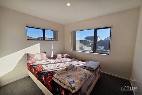 Photo of property in 50 Black Beech Crescent, Takanini, 2110