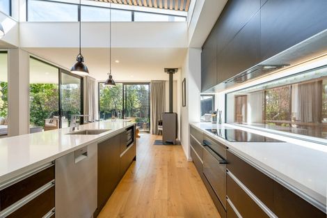 Photo of property in 29 Weston Road, St Albans, Christchurch, 8052