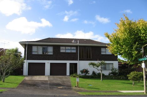 Photo of property in 22 Olena Avenue, Sunnyhills, Auckland, 2010
