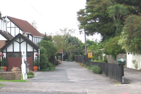 Photo of property in 2/15 Swanson Road, Henderson, Auckland, 0610