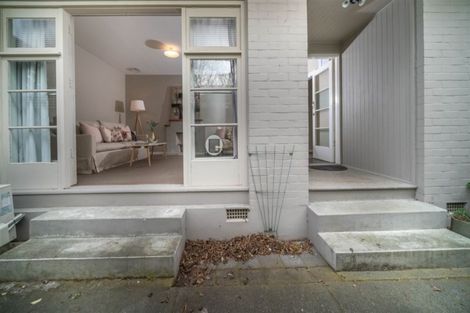 Photo of property in 2/27 Devonport Lane, St Albans, Christchurch, 8014