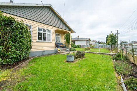 Photo of property in 1 Oakland Street, Mataura, 9712