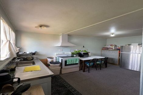 Photo of property in 2 Joseph Grove, Elderslea, Upper Hutt, 5018