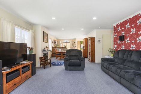 Photo of property in 285 Vaughan Road, Owhata, Rotorua, 3010