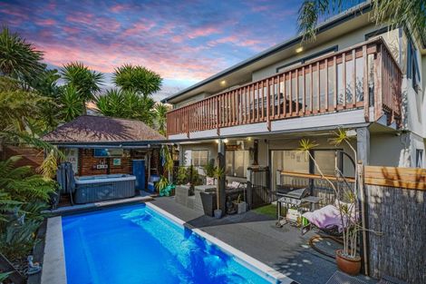 Photo of property in 66 Village Park Drive, Welcome Bay, Tauranga, 3112