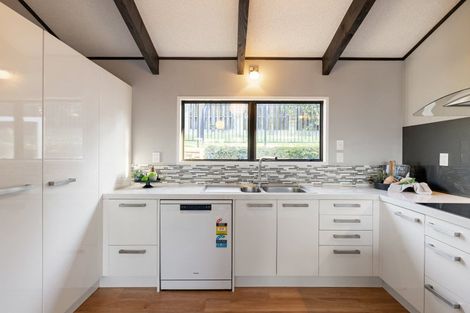 Photo of property in 20 Burn-murdoch Street, St Andrews, Hamilton, 3200