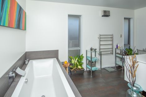 Photo of property in 32 Caithness Street, New Brighton, Christchurch, 8083