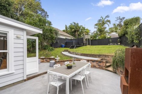 Photo of property in 8 Glen Road, Stokes Valley, Lower Hutt, 5019