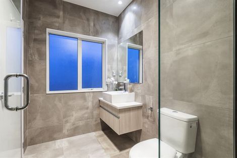 Photo of property in 17 Aporo Drive, Kumeu, 0810