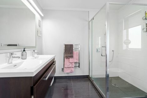 Photo of property in 19 Honiss Place, Cambridge, 3434