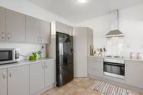 Photo of property in 25 Freyberg Crescent, Pukekohe, 2120