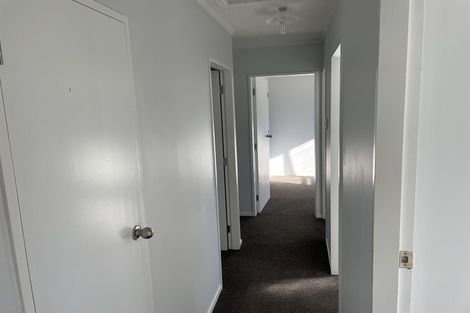 Photo of property in 63 Percy Dyett Drive, Karori, Wellington, 6012