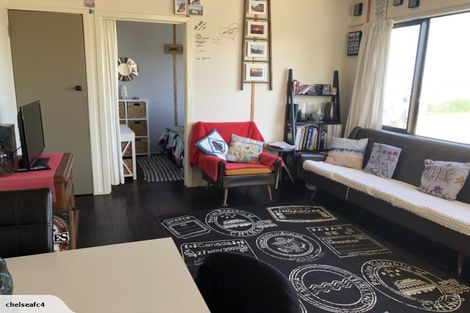 Photo of property in 5 Tokopapa Street, Mokau, 4376