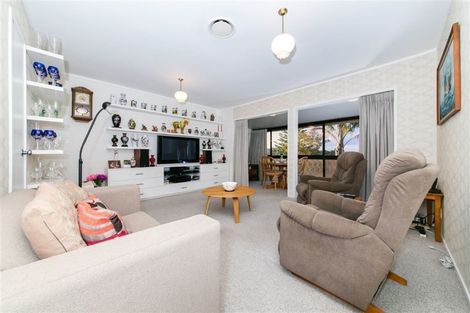 Photo of property in 3 Dolbear Street, Titirangi, Auckland, 0604