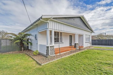 Photo of property in 14 Lee Street, Southbridge, 7602