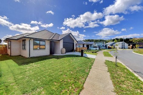 Photo of property in 5 Awataha Crescent, Pyes Pa, Tauranga, 3110