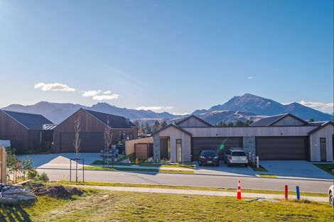 Photo of property in 47 Mount Nicholas Avenue, Wanaka, 9305