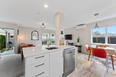 Photo of property in 2/67 Buckland Road, Mangere East, Auckland, 2024