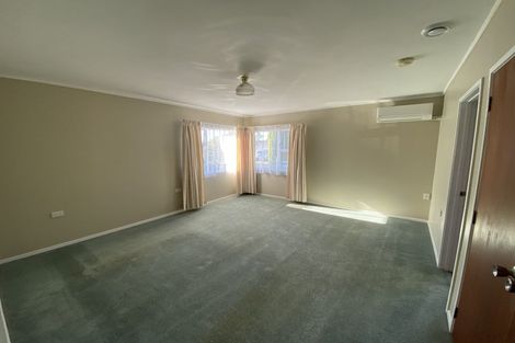 Photo of property in 7 Trust Place, Sunnyhills, Auckland, 2010