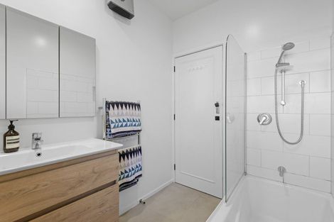 Photo of property in 36 Roosevelt Avenue, St Albans, Christchurch, 8014