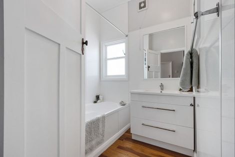 Photo of property in 7 Ferguson Avenue, Westshore, Napier, 4110