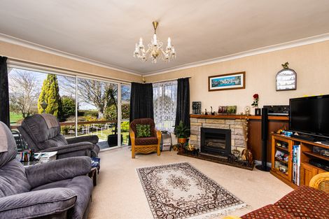 Photo of property in 1983 Arapuni Road, Pukeatua, 3880