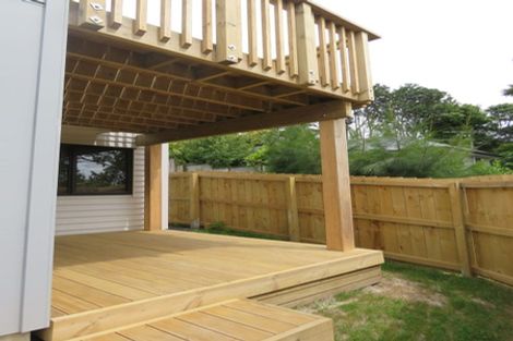 Photo of property in 191a Golf Road, Titirangi, Auckland, 0604