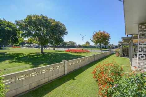 Photo of property in 95 Flaxmere Avenue, Flaxmere, Hastings, 4120