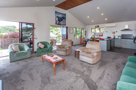 Photo of property in 208 Russell Bruce Place, Onemana, Whangamata, 3691