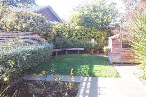 Photo of property in 3 Manuka Place, Whalers Gate, New Plymouth, 4310