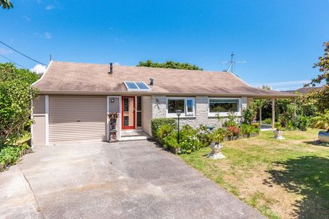 Photo of property in 12 Kowhai Grove, Waikanae, 5036