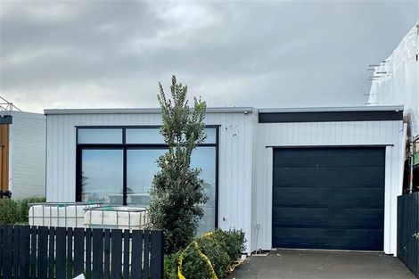 Photo of property in 19 Lieutenant Lane, Papakura, 2110