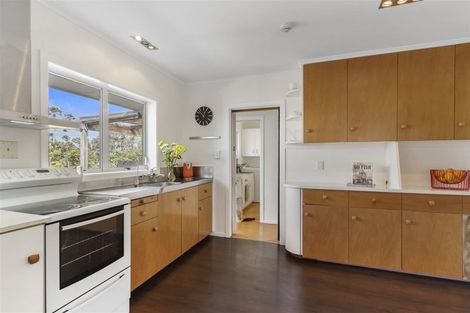 Photo of property in 50 Clovelly Road, Bucklands Beach, Auckland, 2012