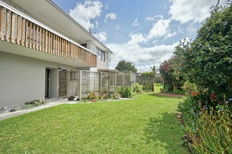 Photo of property in 27 Tynan Street, Te Puke, 3119