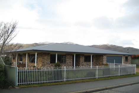 Photo of property in 12 Sarita Place, Cromwell, 9310