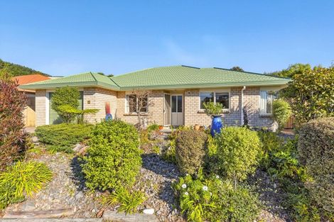 Photo of property in 27 Villa Grove, Paraparaumu, 5032