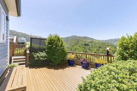 Photo of property in 86 Downing Street, Crofton Downs, Wellington, 6035