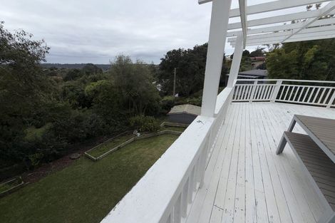 Photo of property in 38 Verbena Road, Birkdale, Auckland, 0626