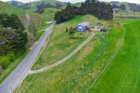Photo of property in 3185 Weber Road, Weber, Dannevirke, 4970