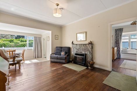 Photo of property in 10 Ngaio Street, Eastbourne, Lower Hutt, 5013