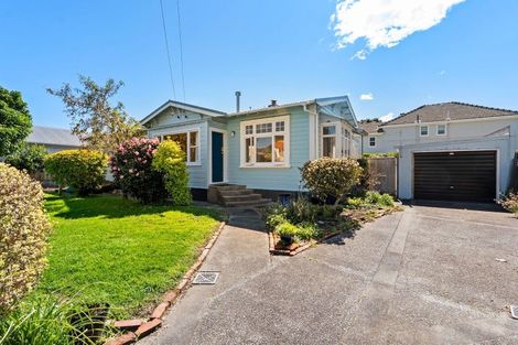 Photo of property in 10 Ngaio Street, Eastbourne, Lower Hutt, 5013