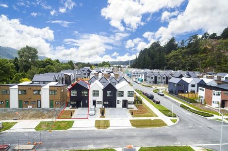 Photo of property in 34 Dahl Drive, Wallaceville, Upper Hutt, 5018