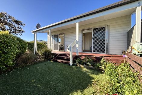 Photo of property in 23 Garden Terrace, Pukekohe, 2120