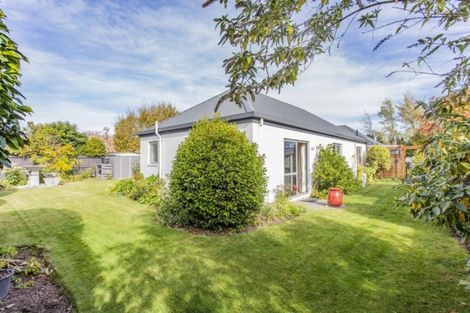 Photo of property in 27 Melford Close, Rangiora, 7400