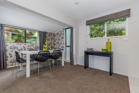 Photo of property in 2/20 Huron Street, Takapuna, Auckland, 0622