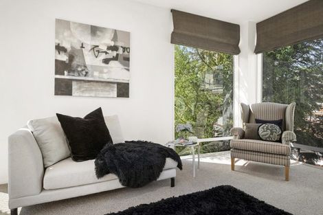 Photo of property in 2/20 Sycamore Drive, Sunnynook, Auckland, 0620